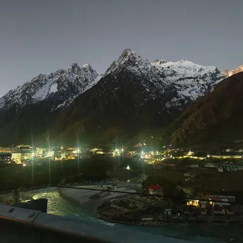 Saxena Tour & Travels