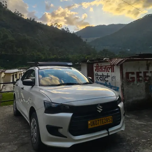 Saxena Tour & Travels