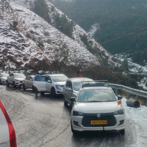 Saxena Tour & Travels