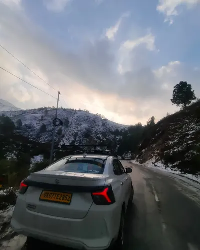 Saxena Tour & Travels