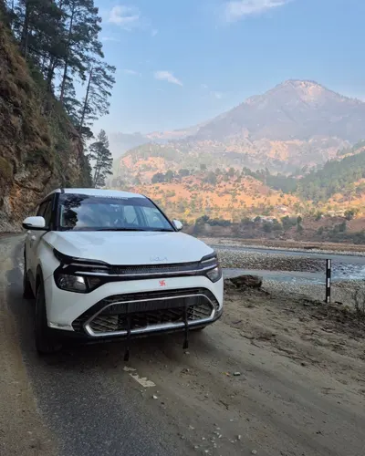 Saxena Tour & Travels